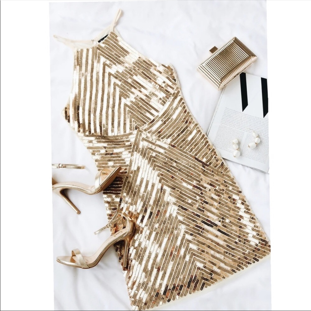 NEW Lulu's New Year's gold sequin bodycon dress